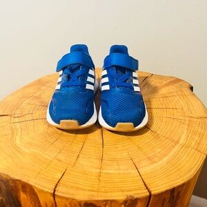 NWOT Adidas Run Falcon Kids Blue Sneakers (7K)